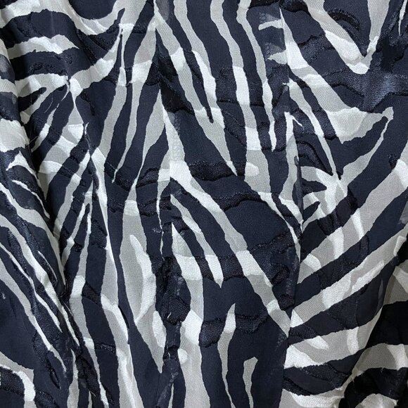 Navy Blue Zebra Print Silk Blend A Line Meurice Midi Skirt. Small 6. Boho Flowy - Picture 10 of 12